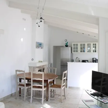 Dom wakacyjny Jolie Maison Rethaise *** - Grand Jardin Privatif *